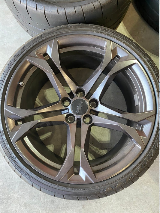 Genuine Chevrolet Camaro SS 1LE 20” Wheel & Tire Set